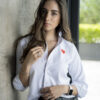 Camisa blanca con parche de corazón FOR2292 — vista posterior