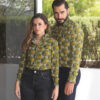 Camisa verde con estampado EQ323 — vista posterior
