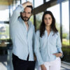 Camisa básica color menta EQ404 — vista lateral