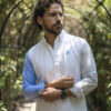 Camisa de combinaciones blanca, azul y beige FOR2727 — detalle