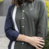 Camisa de combinaciones y franjas verde militar FOR2818 — vista posterior
