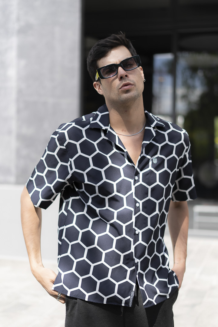 Camisa de manga corta con estampado marino y blanco FOR2815 — vista lateral