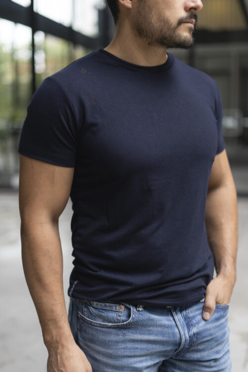 Playera básica marino TS102 — vista frontal