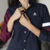 Camisa de combinaciones y franjas marino y vino FOR2849 — vista lateral