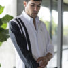 Camisa de combinaciones y franjas blanco y negro FOR2842 — vista lateral