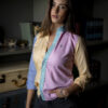 Camisa de combinaciones rosa, amarillo, azul cielo y menta FOR2937 — en modelo
