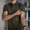 Playera polo verde militar POL0006 — vista frontal