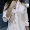 Camisa básica durazno FOR2982 — detalle