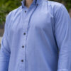 Camisa básica azul cielo FOR3005 — detalle