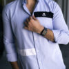 Camisa azul cielo con franjas azul marino y blanco FOR3083 — vista posterior