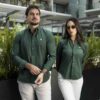 Camisa Dryflex Verde esmeralda FOR3189 — en modelo