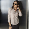 Camisa Dryflex Beige FOR3192 — en modelo