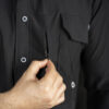 Camisa Dryflex Pro Negra FOR3284 — en modelo