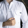 Camisa Dryflex Pro Blanca FOR3285 — en modelo