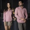Camisa Dryflex Palo Rosa FOR3301 — en modelo