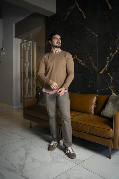 Sueter Beige Unisex ST7010 — vista posterior