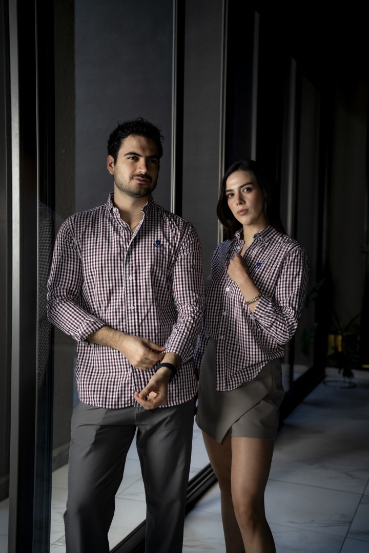 Camisa de Cuadros Blanco, Vino FOR3325 — detalle de tela