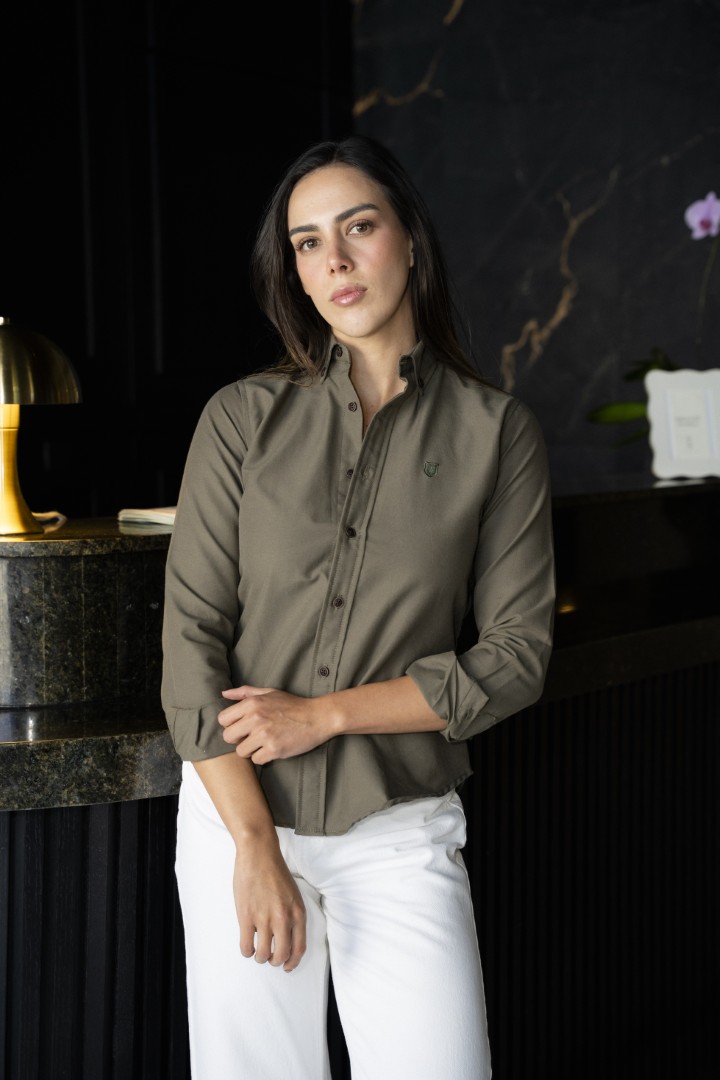 Camisa Basica Verde Militar FOR3335 — vista lateral