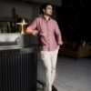 Camisa basica cereza FOR3338 — detalle