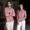Camisa basica cereza FOR3338 — detalle de tela