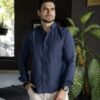 Camisa Basica Azul Marino FOR3342 — vista posterior