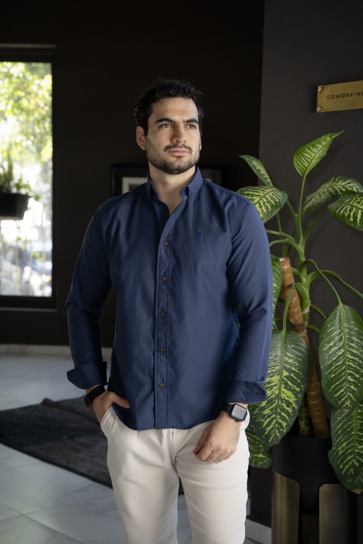 Camisa Basica Azul Marino FOR3342 — vista posterior