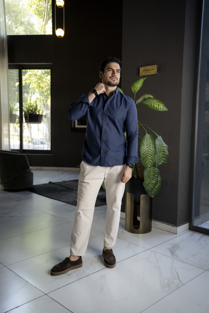 Camisa Basica Azul Marino FOR3342 — detalle