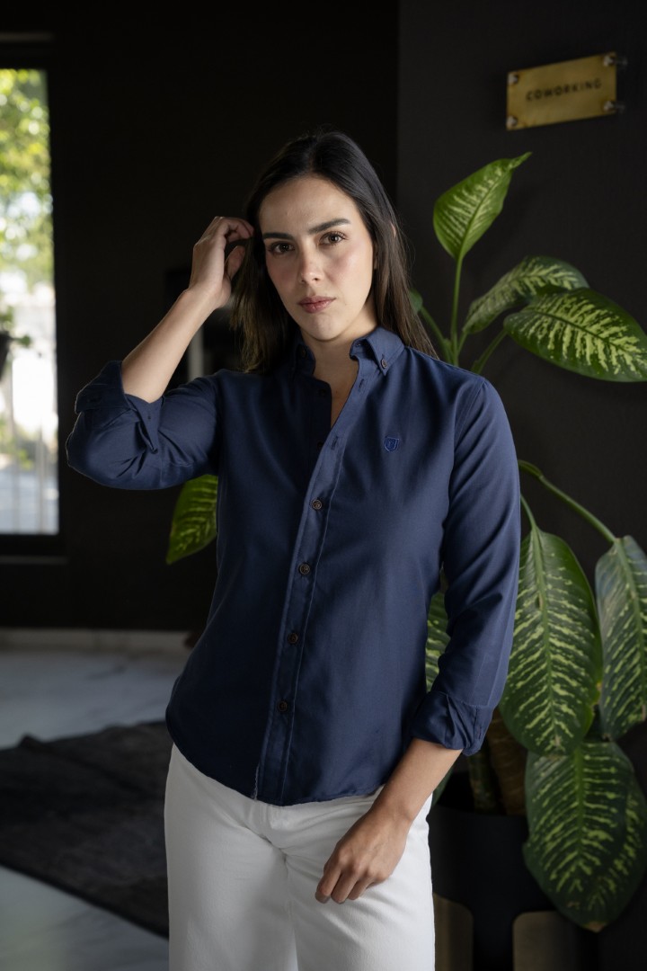 Camisa Basica Azul Marino FOR3343 — vista lateral