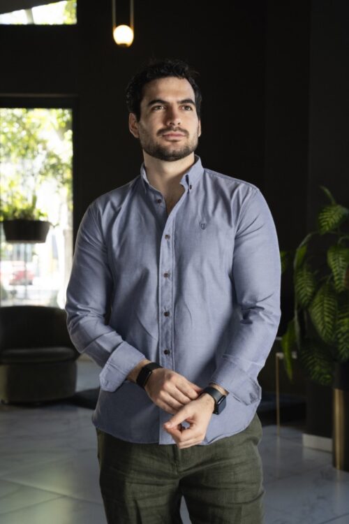 Camisa de Basica Gris FOR3344 — vista frontal