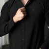 Camisa Dryflex Force negro FOR3360 — en modelo