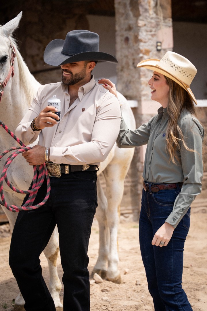 Fortrop Western — pareja blanca y verde olivo