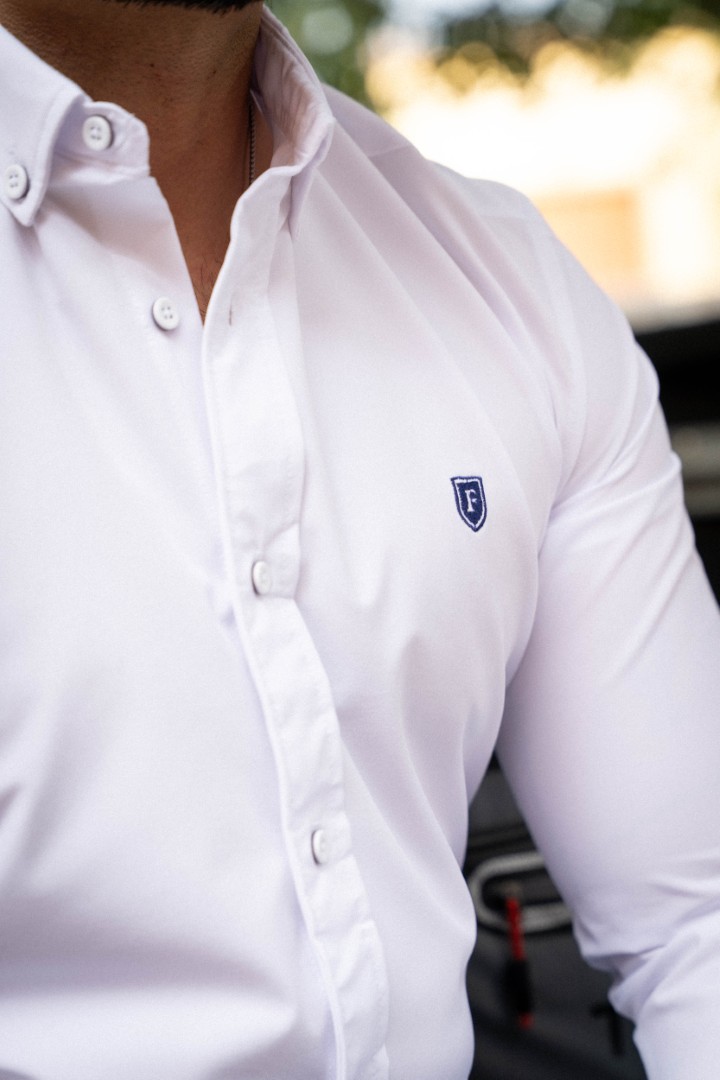 Fortrop Western — detalle escudo bordado