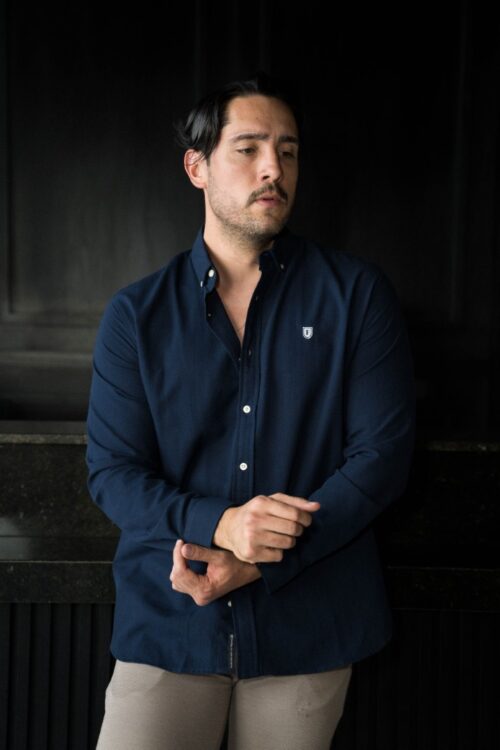 Camisa básica lino marino FOR3378 — vista posterior