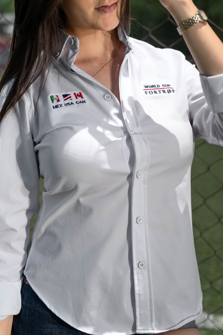 Camisa Dryflex blanca World Cup FOR3425 — en modelo