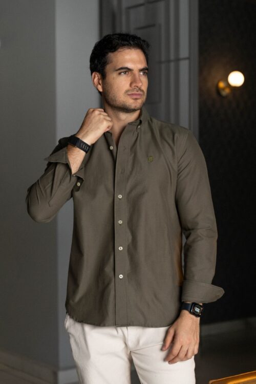 Camisa básica Verde Militar | FOR3436
