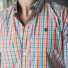 Camisa de Minicuadro de Multicolor FOR3209 — en modelo